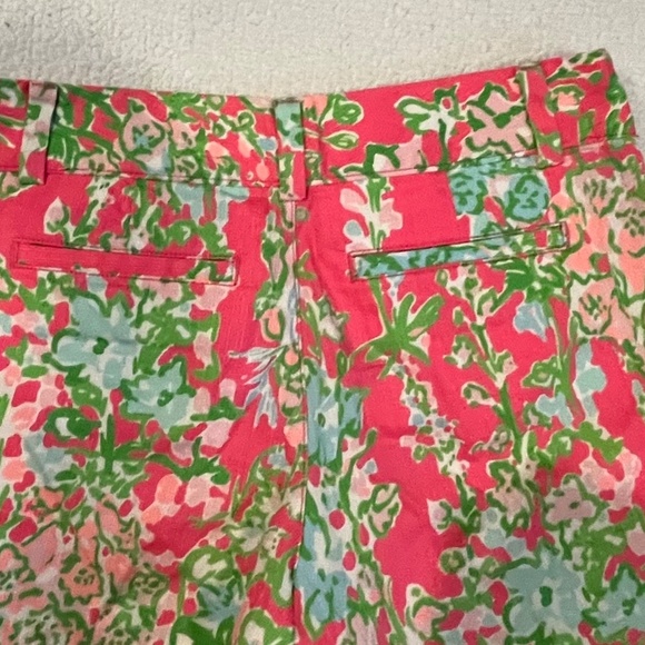 Lilly Pulitzer The Chipper Shorts, Pink Print, Size 2, - Picture 3 of 16